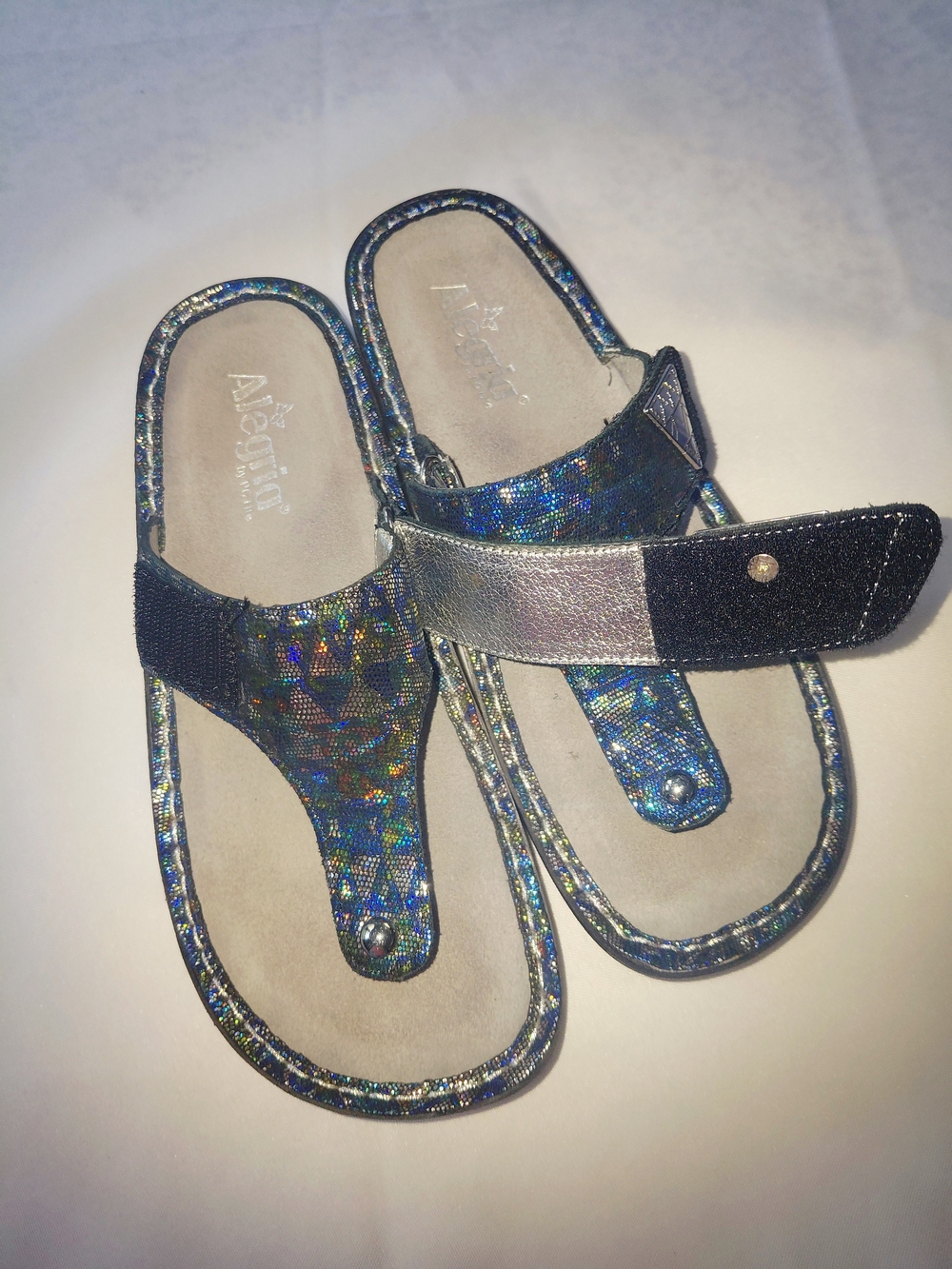 EUC Sz EU 39. Sz 9 US Alegria Thong Iridescent T-Strap Sandals - Blue Shimmer - Picture 8 of 11